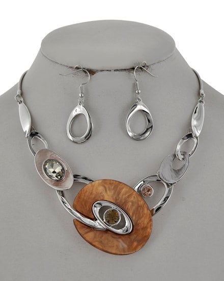 NECKLACE SET Charmed